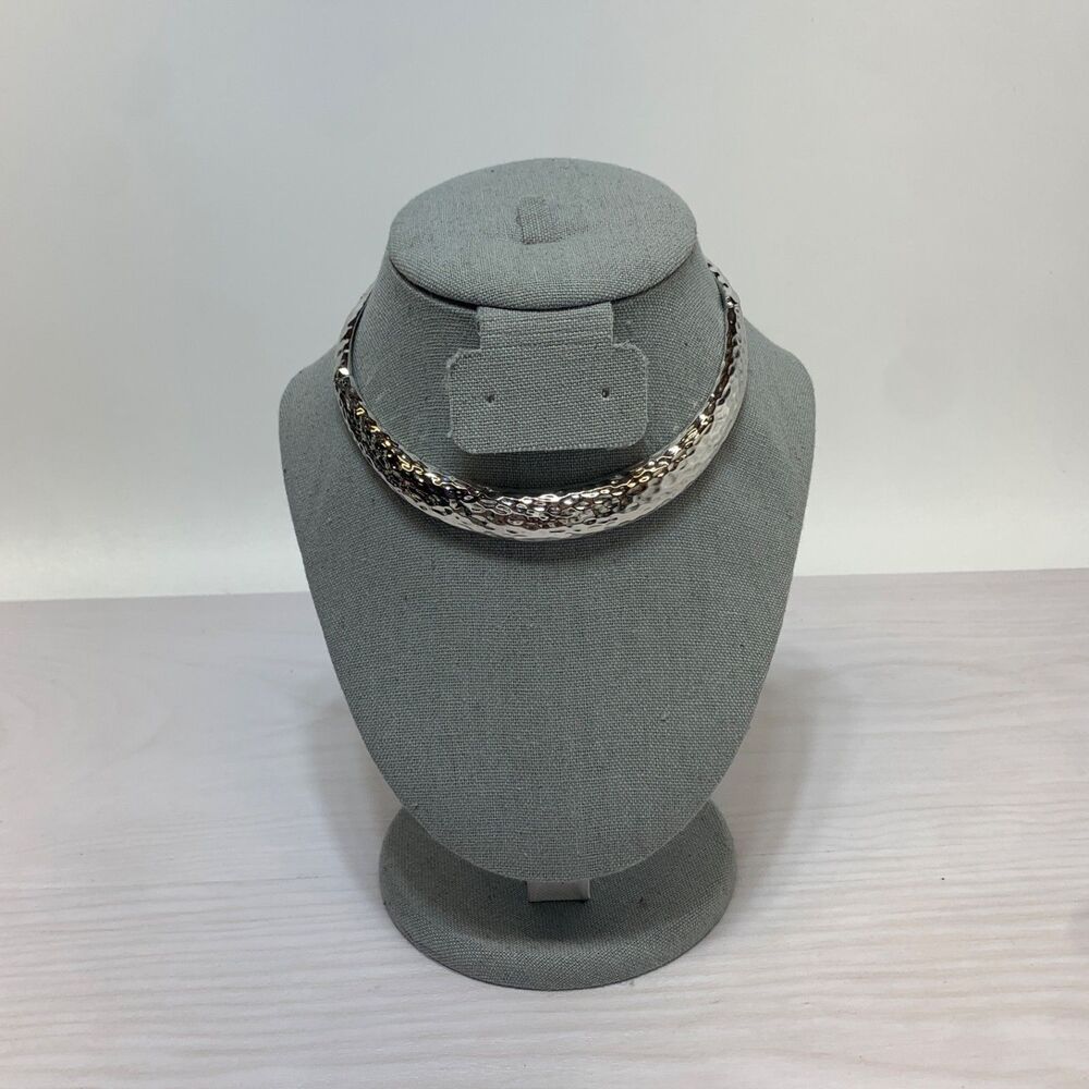 Napier Retro Hammered Silver Tone Choker Necklace Statement Bib